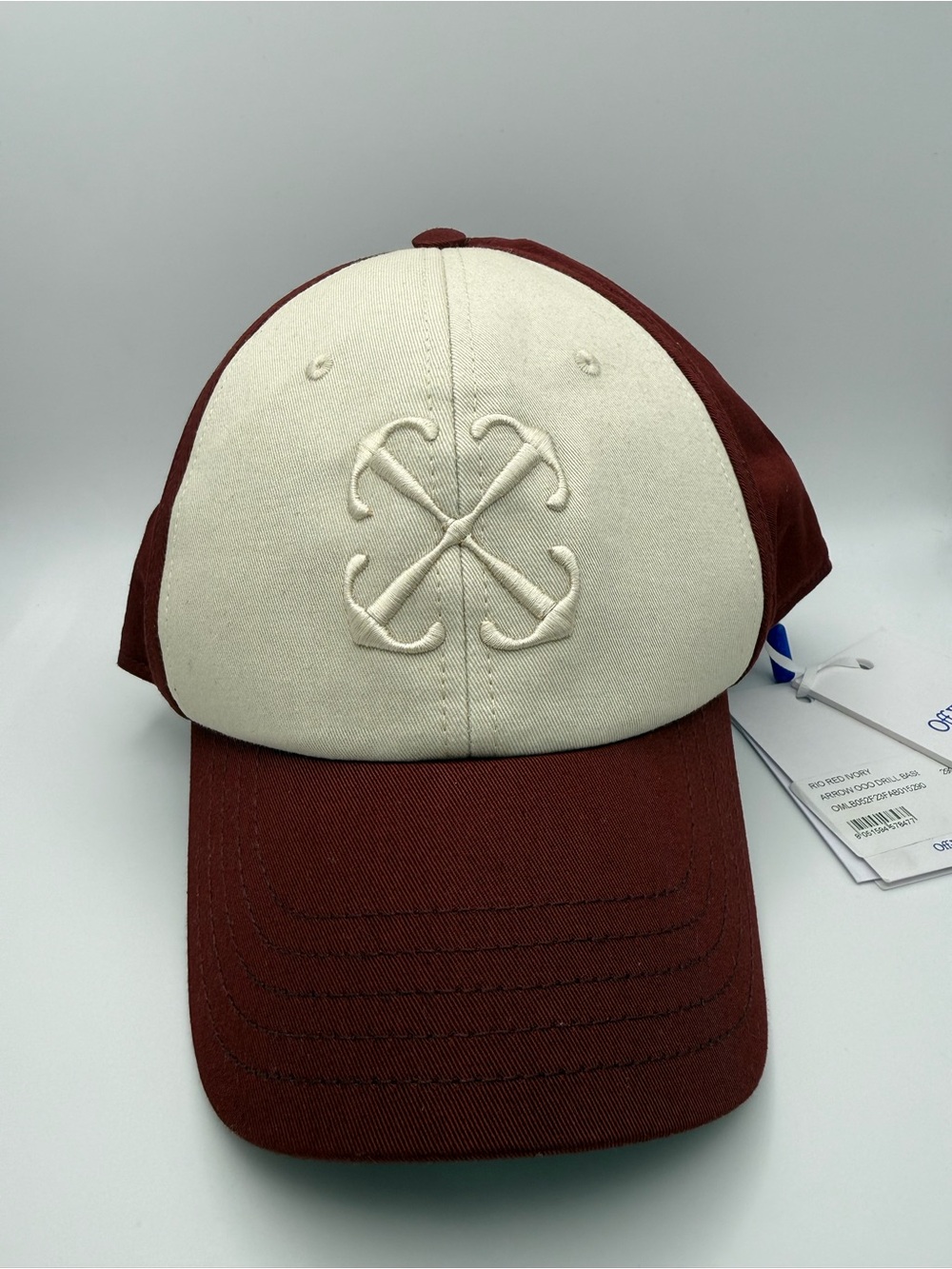 Off-White Arrows-embroidered baseball cap NWT